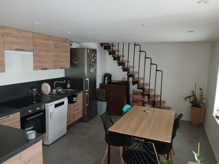  Appartement à louer 3 pièces 75 m²