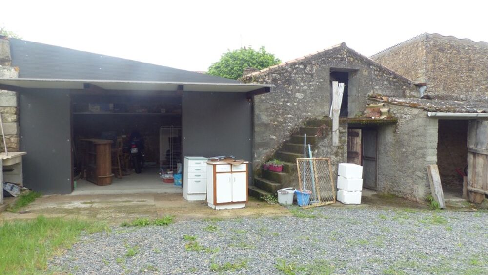 Vente Maison Maison  vendre 5 pices AIRVAULT (79) Terrain clos 554 m Airvault