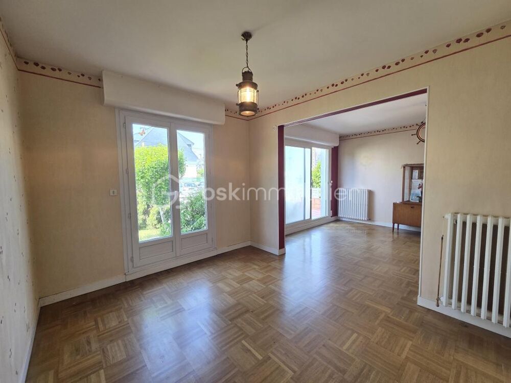 Vente Maison Lorient – Maison familiale de 124,50 m² avec vie de plain-pied, quatre chambres, Garage et Jardin Lorient