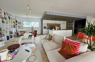  Maison � vendre 8 pi�ces 220 m�