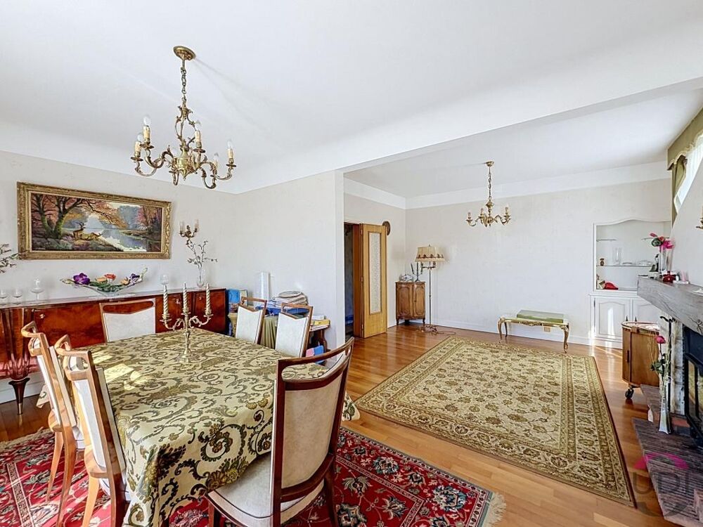 Vente Maison Maison familiale avec parc arboré et dépendance – Secteur recherché Desertines