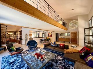  Maison � vendre 6 pi�ces 300 m�