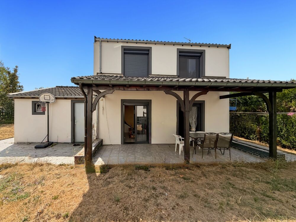 Maison de 100 m2 à MONTCEAU LES MINES avec terrain
