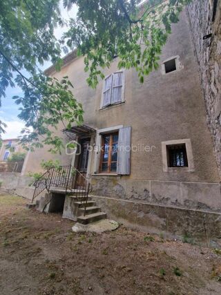  Proprit/chteau  vendre 6 pices 180 m
