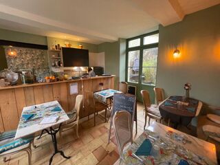  Immeuble  vendre 8 pices 230 m