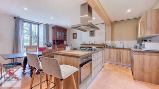  Maison  vendre 6 pices 200 m