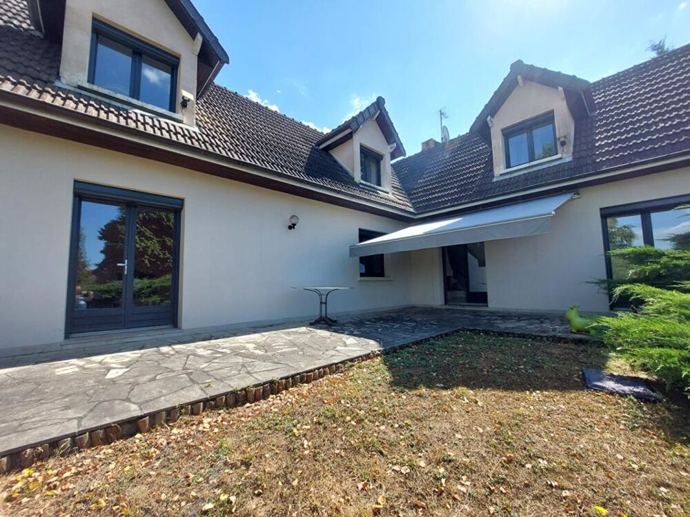 Vente Maison Maison Montceau Les Mines 7 pièce(s) 187 m2 Montceau les mines