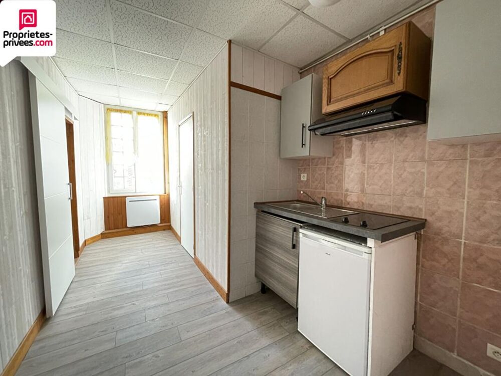 Appartement NONANCOURT centre ville 1 pièce(s) 30.5 m2 1er étage cuisine séjour séparé 60000 FAI