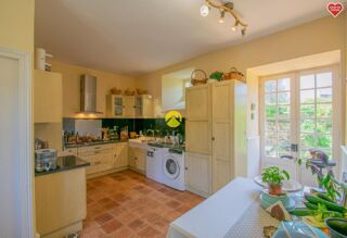  Propriété/château à vendre 5 pièces 152 m²