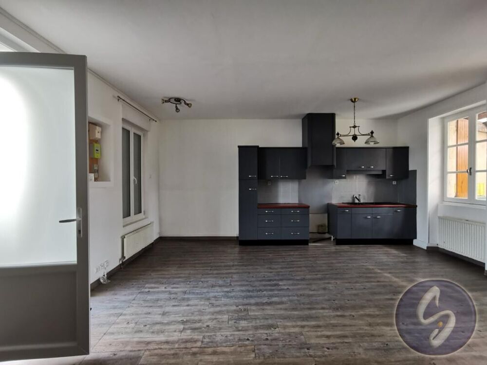 Maison ancienne de caractère avec courette, sans vis-à-vis -