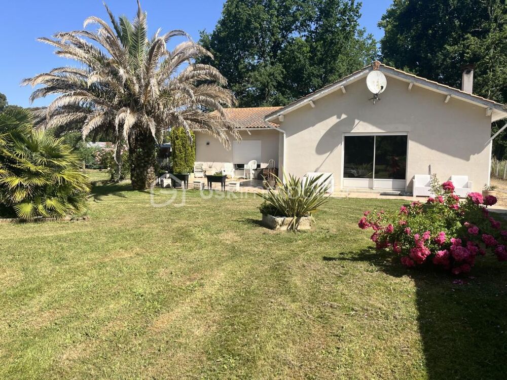 Maison avec garage et grange sur 8000m2 de terrain