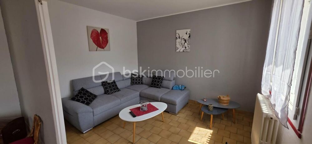 Vente Maison ? Pavillon familial 4 chambres – Garage exceptionnel de 100 m² et sous-sol – Gare de Sens à deux pas qui mène à Paris en 54 min Sens