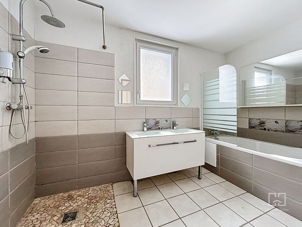 à vendre  Maison Briançon (05100)