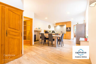  Maison � vendre 8 pi�ces 238 m�