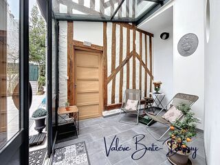  Maison à vendre 8 pièces 213 m²