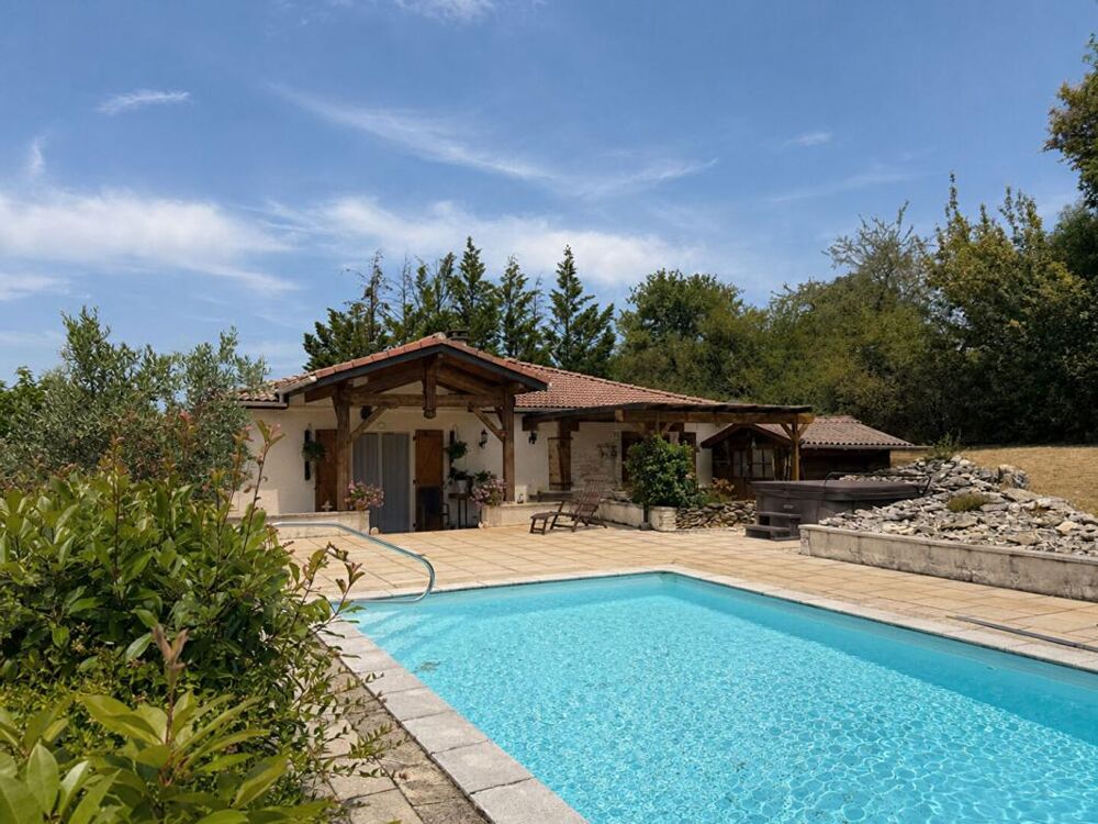 Maison 4 pièces 118 m² · à Serignac · 118 m² · 277 000 €