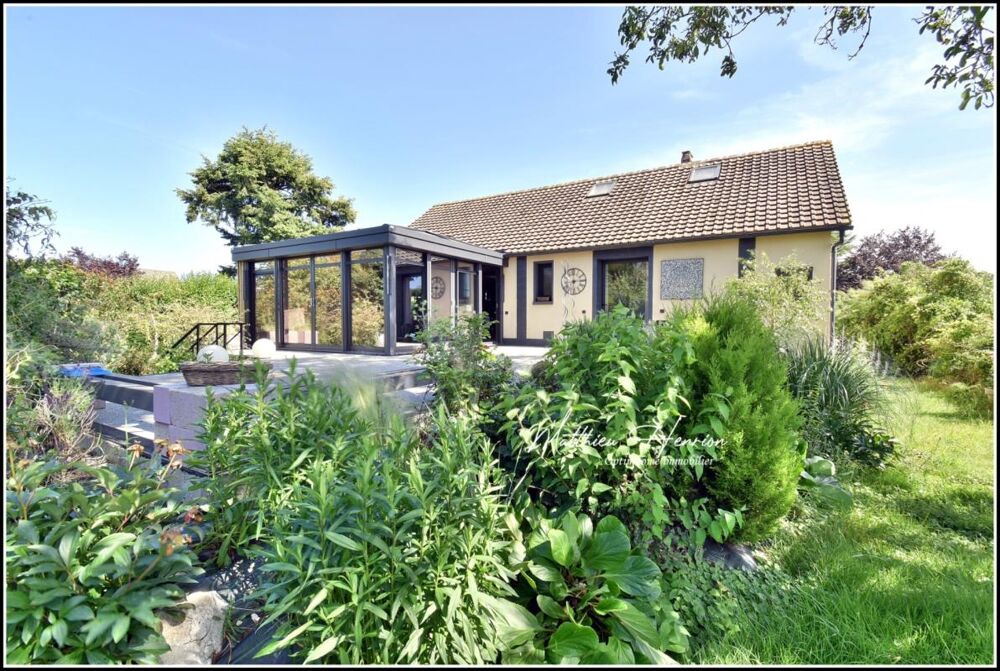 Maison sur sous-sol, véranda, 4 chambres, 2 dressing, 2 salles de bains, DPE D