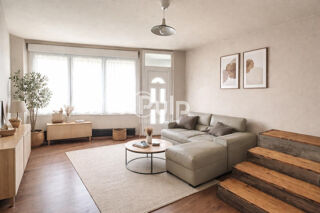  Maison � vendre 7 pi�ces 150 m�