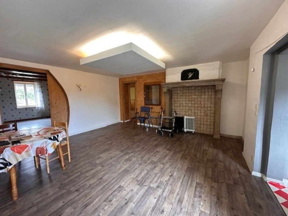 Vente Maison PERRIGNY SUR L OGNON MAISON ANCIENNE DE 127 M2 SUR 898 M2 DE TERRAIN Perrigny sur l ognon