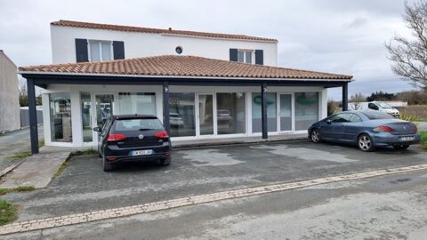 Dpt Charente Maritime (17), A Louer ST-PIERRE D'OLERON id&eacute;alement situ&eacute;e en c�ur de ZAE Local commercial de 48m&sup2; 990 17310 Saint pierre d oleron