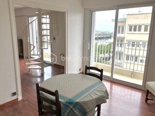 Duplex/triplex à vendre 5 pièces 144 m²