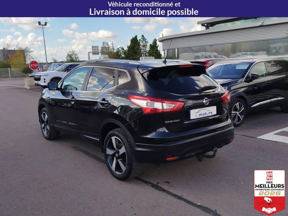 Qashqai DIG-T 115 Connect Edition +Attelage +Toit 2015 occasion 10150 Lavau
