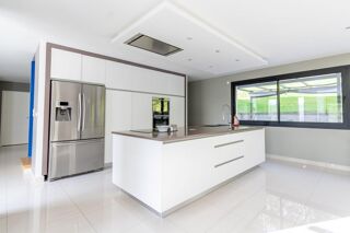  Maison � vendre 8 pi�ces 238 m�