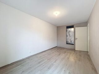  Appartement � vendre 4 pi�ces 88 m�