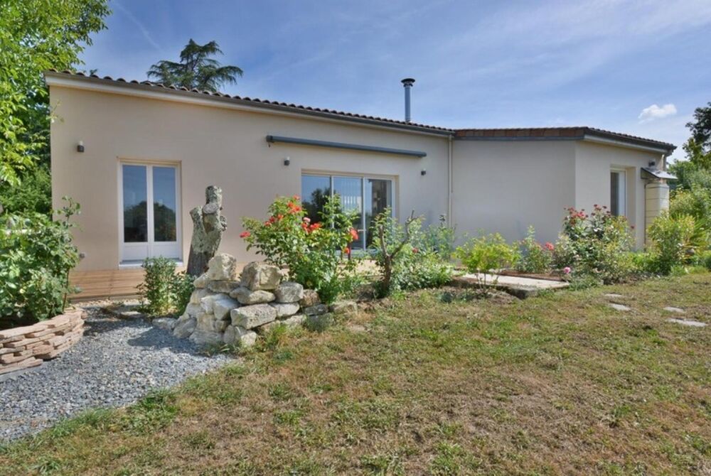 Minzac (Dordogne) maison plain pied 3 chambres + garage et jardin