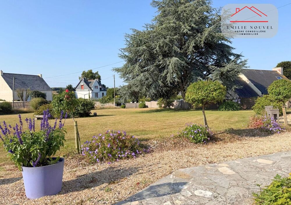 Maison familiale 5 pièces , Sous-sol complet , 80 m² , Terrain de 3 380 m² ,Pleudaniel