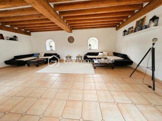  Maison à vendre 15 + pièces 400 m²