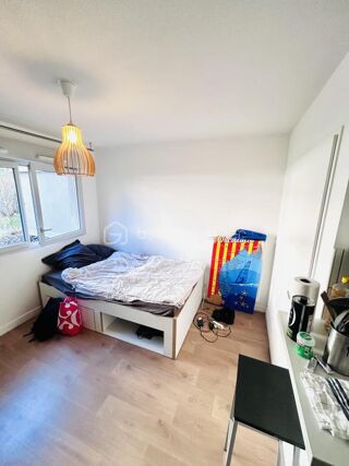 Vente Appartement Studio meublé loué 18 m² – Résidence étudiante Castelnau-le-Lez Castelnau le lez