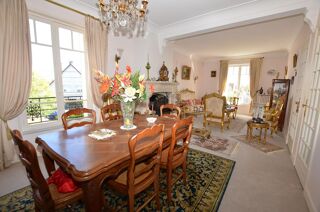  Maison � vendre 8 pi�ces 205 m�