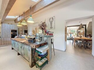  Maison à vendre 8 pièces 254 m²