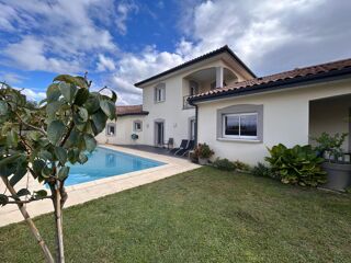  Villa à vendre 6 pièces 205 m²