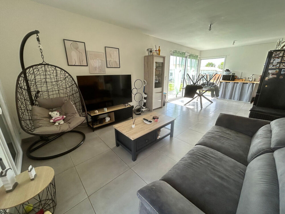 LA REORTHE (85210) VILLA BOIS PLAIN PIED 2022 + GARAGE ET ANNEXE SUR 766M² CLOS AVEC LOCATAIRES EN PLACE
