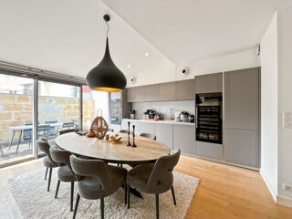  Appartement  vendre 4 pices 207 m