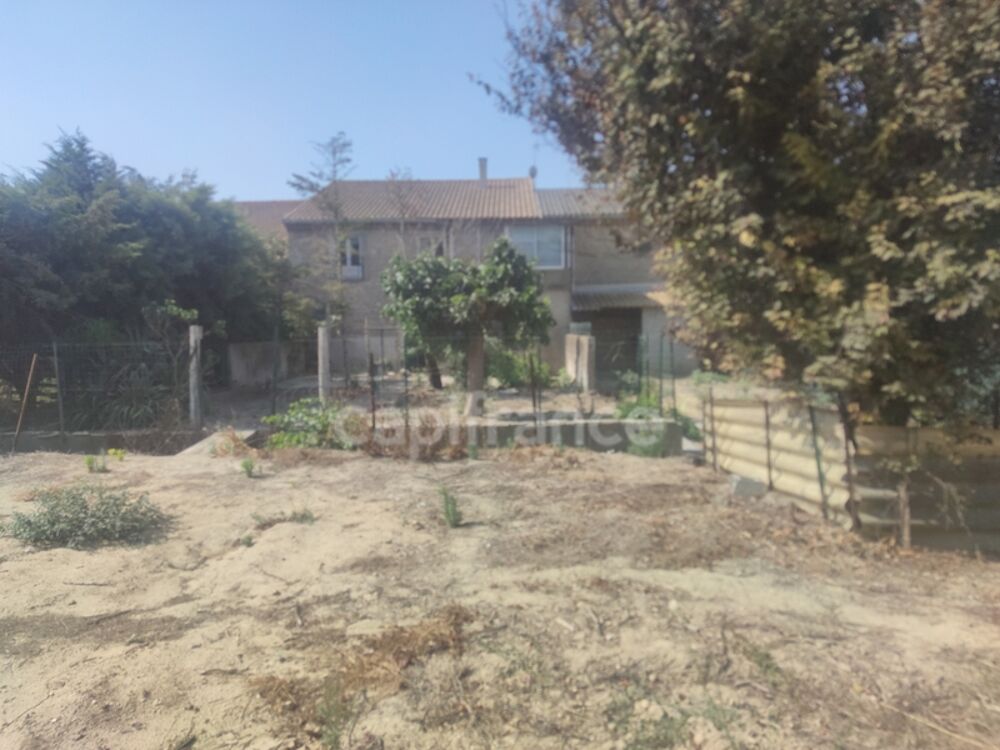 ? À VENDRE  Grande Maison à Rénover avec Double Garage et Terrain  Aux Portes de Nissan-lez-Enserune 34440