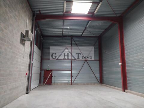   384 M² ENTREPOT BUREAUX A VENDRE A CHELLES 