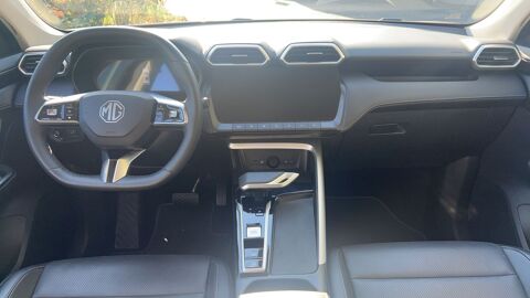 MG.ZS III 1.5 L HYBRID+ 197 ch Luxury - Premi&egrave;re main Garantie con 2025 occasion 49300 Cholet