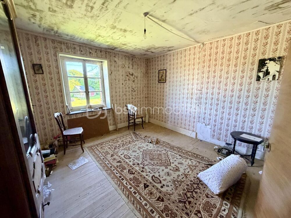Vente Maison Maison de village à rénover entièrement avec Jardin - 100 m² - Meillier Fontaine Nouzonville