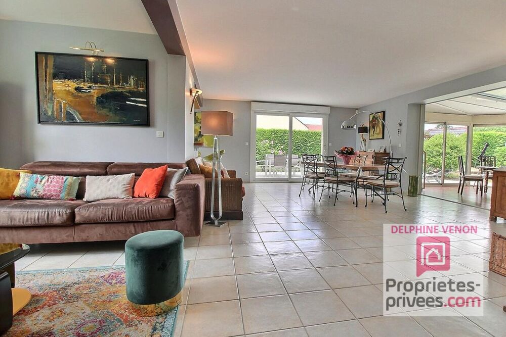 Maison 5 chambres sur un terrain de 1530 m² à Châteauneuf Sur Loire à 2 pas des bords de loire