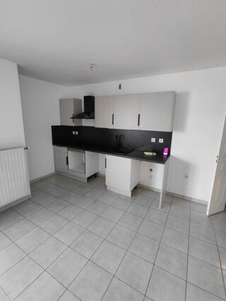  Appartement à louer 3 pièces 67 m²