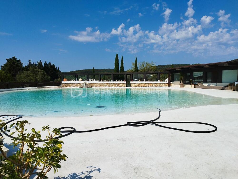 à vendre  Propriété/château Clermont-l'Hérault (34800)