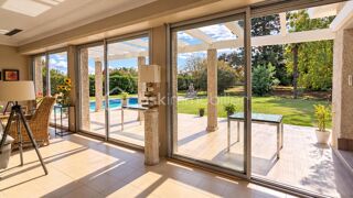  Maison à vendre 12 pièces 233 m²