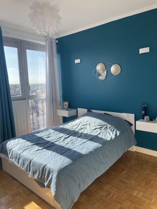  Appartement à louer 3 pièces 79 m²