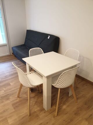  Appartement à louer 3 pièces 45 m²