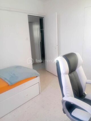  Appartement  vendre 4 pices 75 m