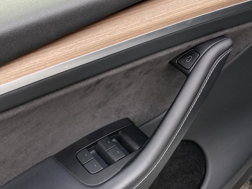 Model Y RWD Standard - 1ERE MAIN 2024 occasion 14650 Carpiquet