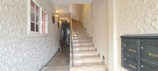  Immeuble � vendre 11 pi�ces 215 m�